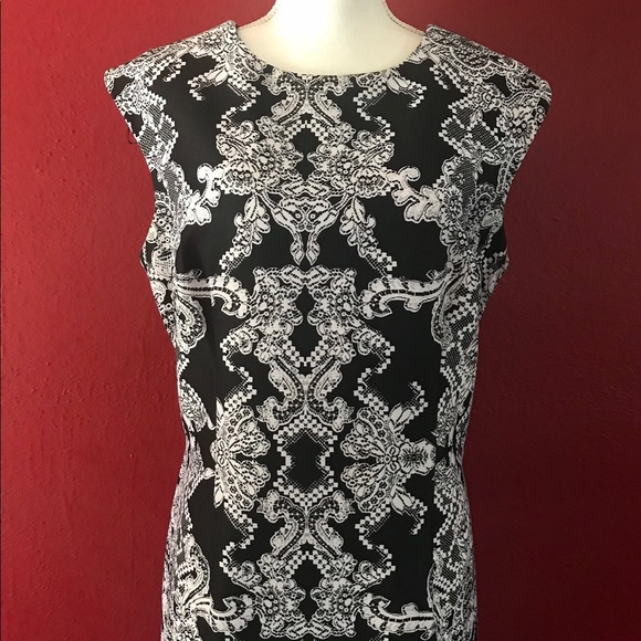 R&K Black and white pattern dress, Sz 16 - Picture 3 of 8